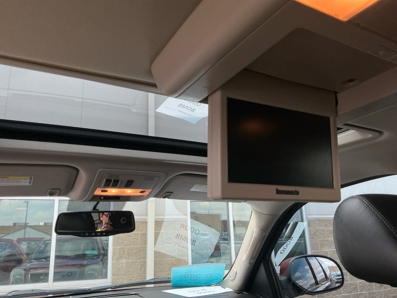 2011 GMC Yukon XL SLT