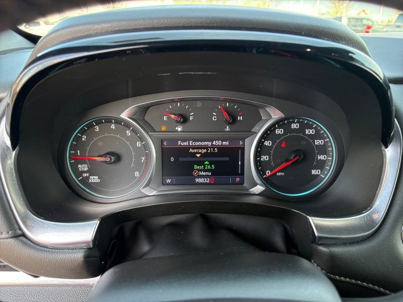 2022 Chevrolet Traverse LT Cloth