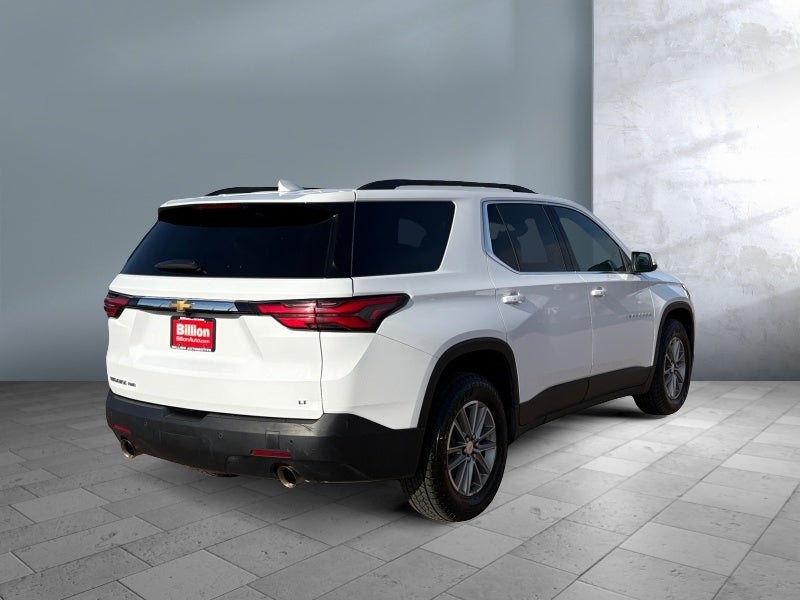 2022 Chevrolet Traverse LT Cloth