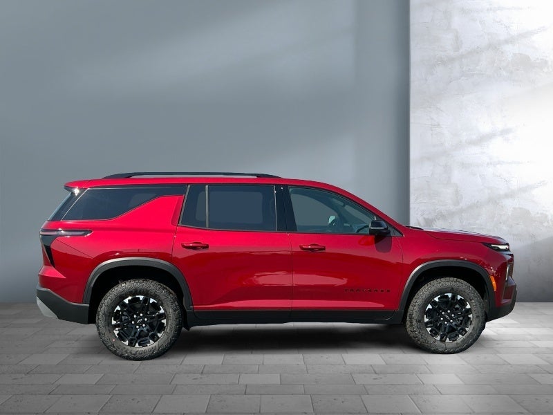 2027 Chevrolet Traverse Z71 - Photo 7