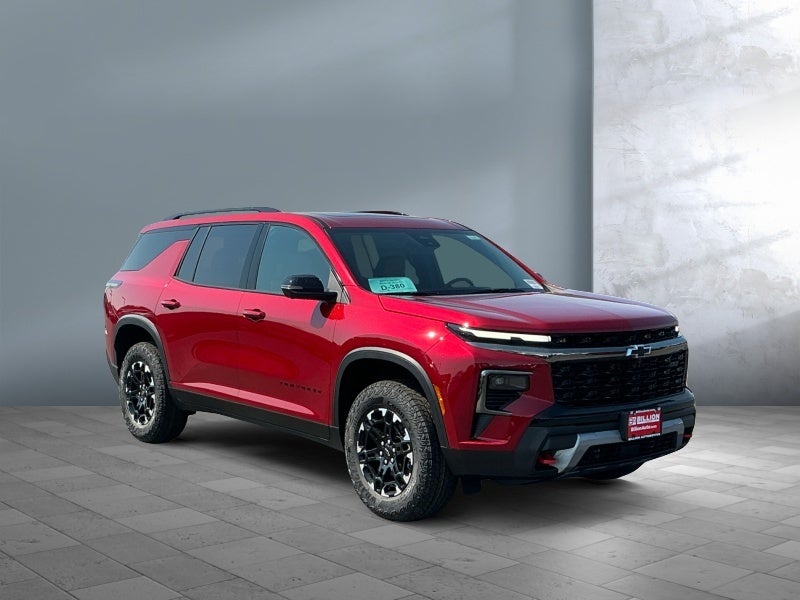 2027 Chevrolet Traverse Z71 - Photo 8
