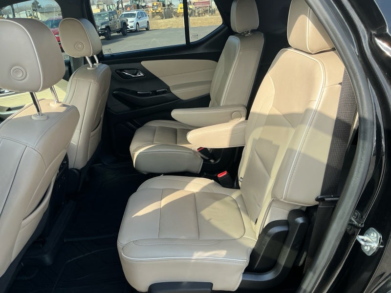 2022 Chevrolet Traverse Premier