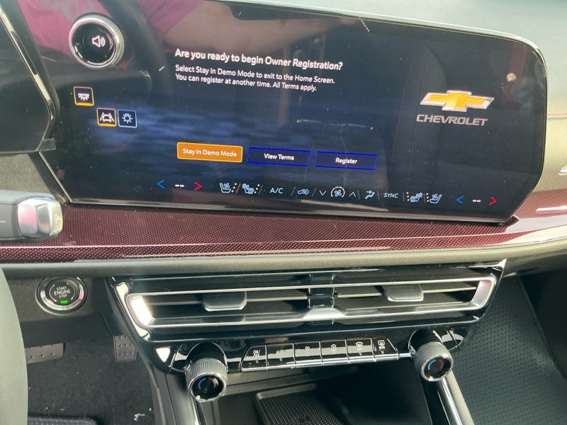 2027 Chevrolet Traverse RS