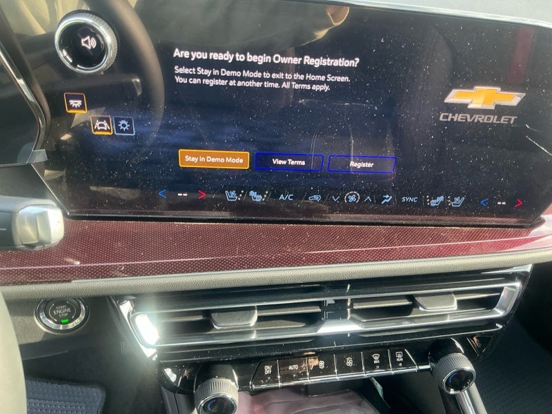 2027 Chevrolet Traverse RS