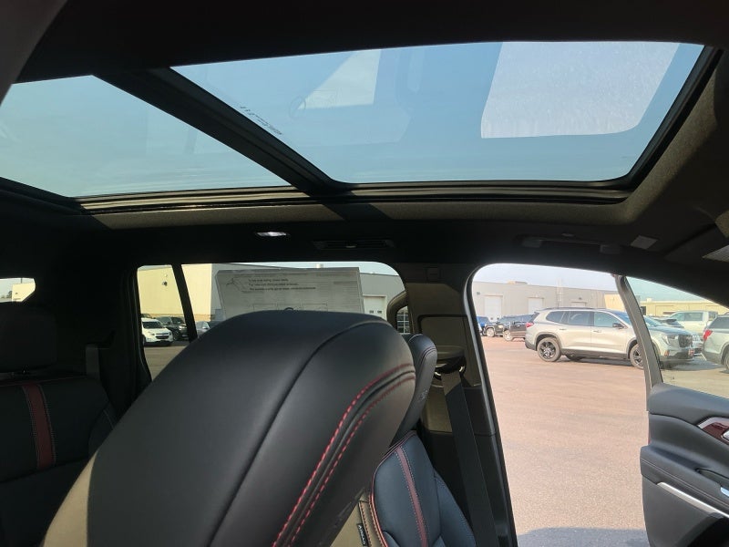 2027 Chevrolet Traverse RS - Photo 23