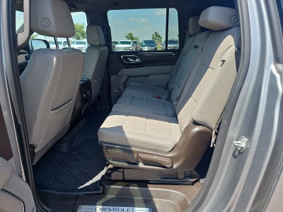 2024 Chevrolet Suburban LT