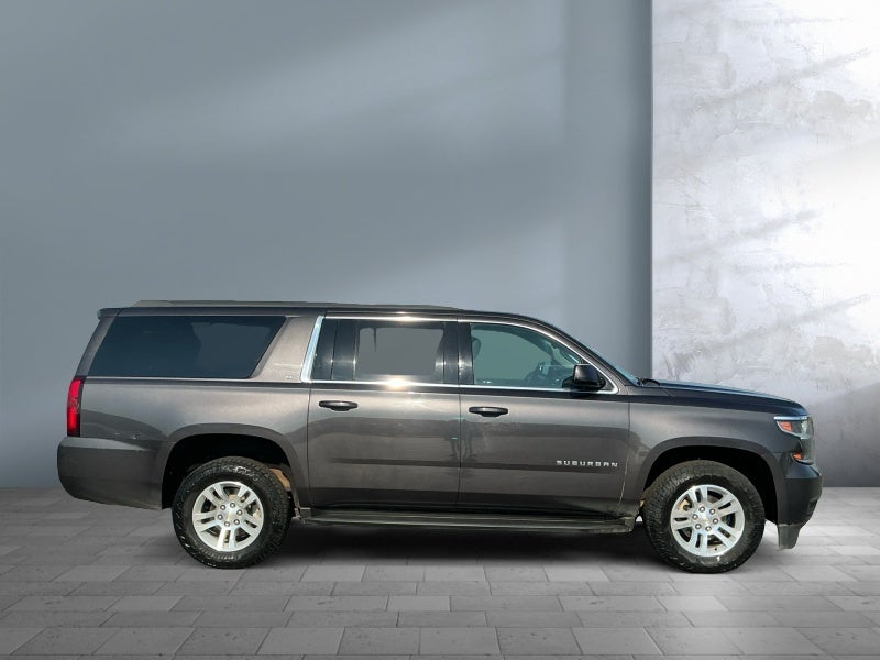 2018 Chevrolet Suburban LT