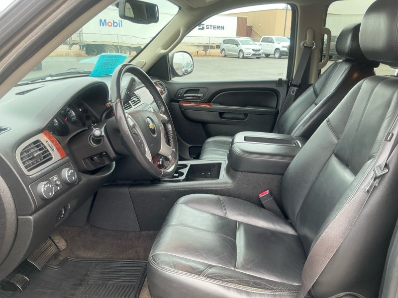 2014 Chevrolet Suburban LT