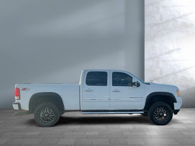 2011 GMC Sierra 2500 HD Denali