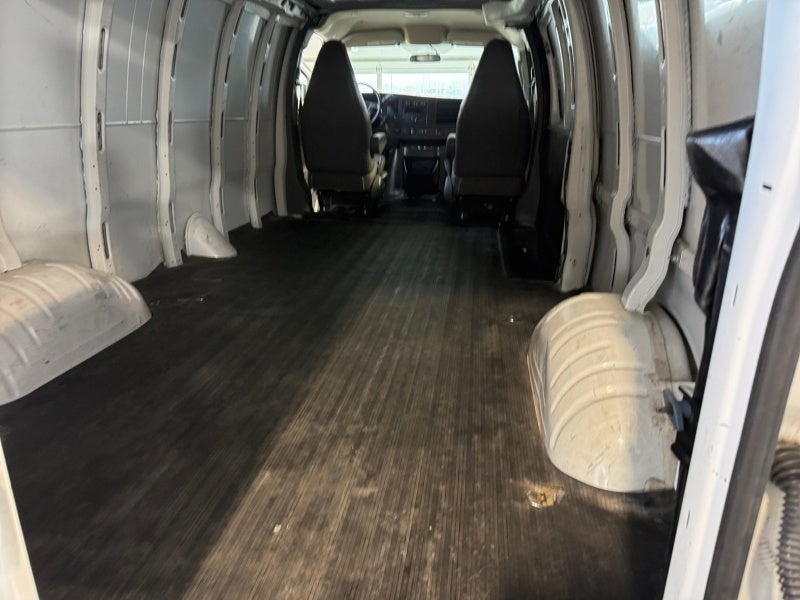 2023 GMC Savana Cargo 2500 Work Van