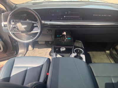 2026 Cadillac ESCALADE IQL Premium Sport