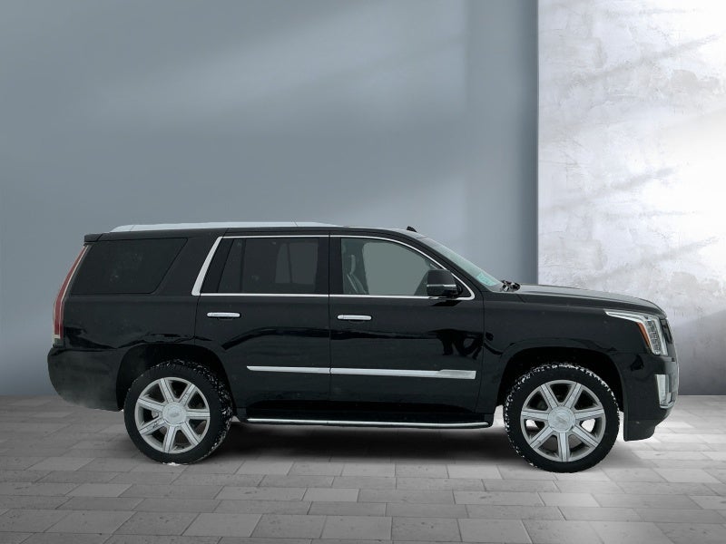 2018 Cadillac Escalade Luxury