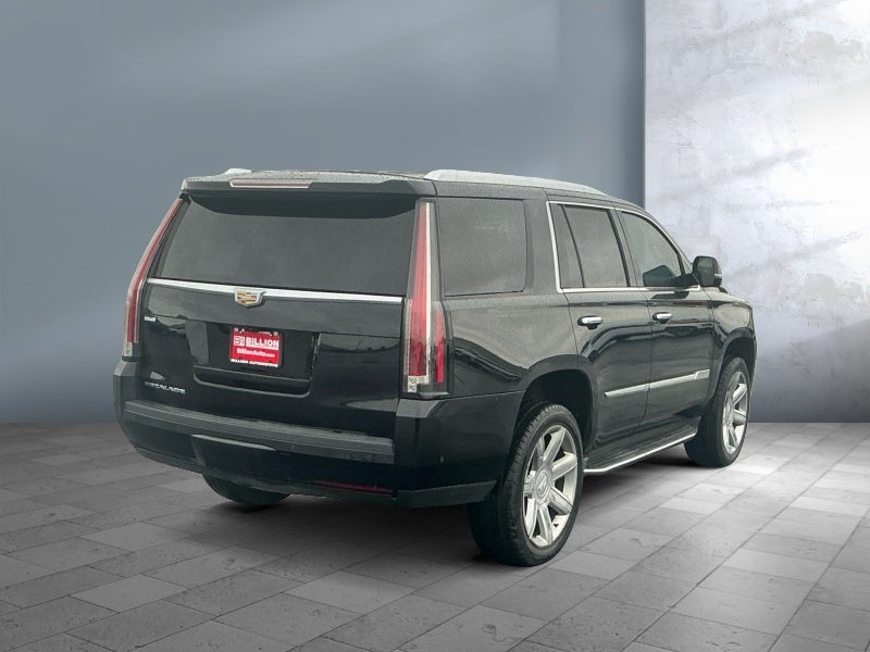 2017 Cadillac Escalade Luxury