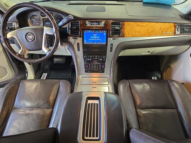 2014 Cadillac Escalade Platinum