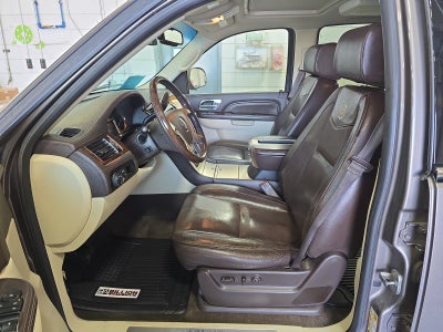 2014 Cadillac Escalade Platinum