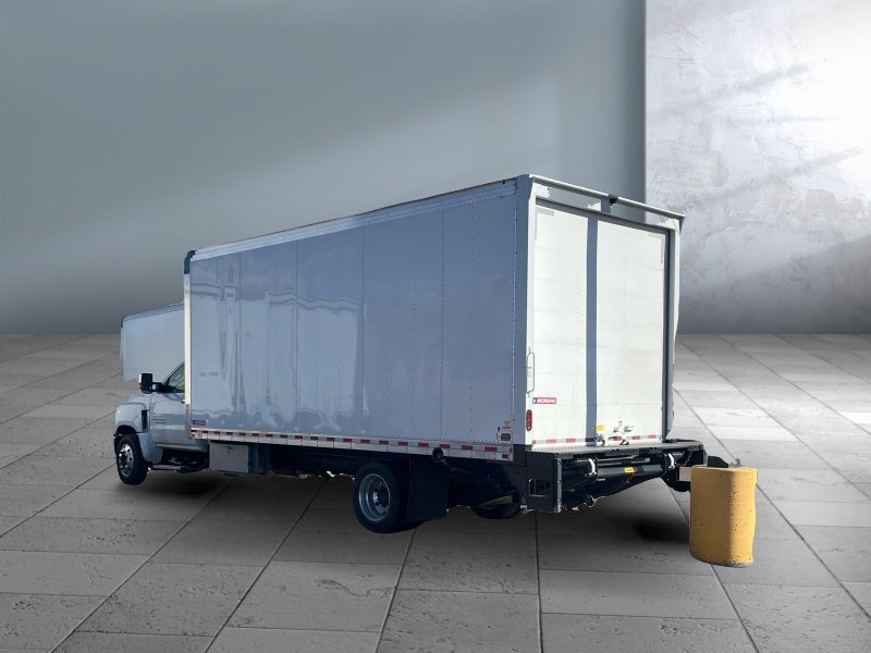 2023 Chevrolet Silverado 6500 HD Work Truck