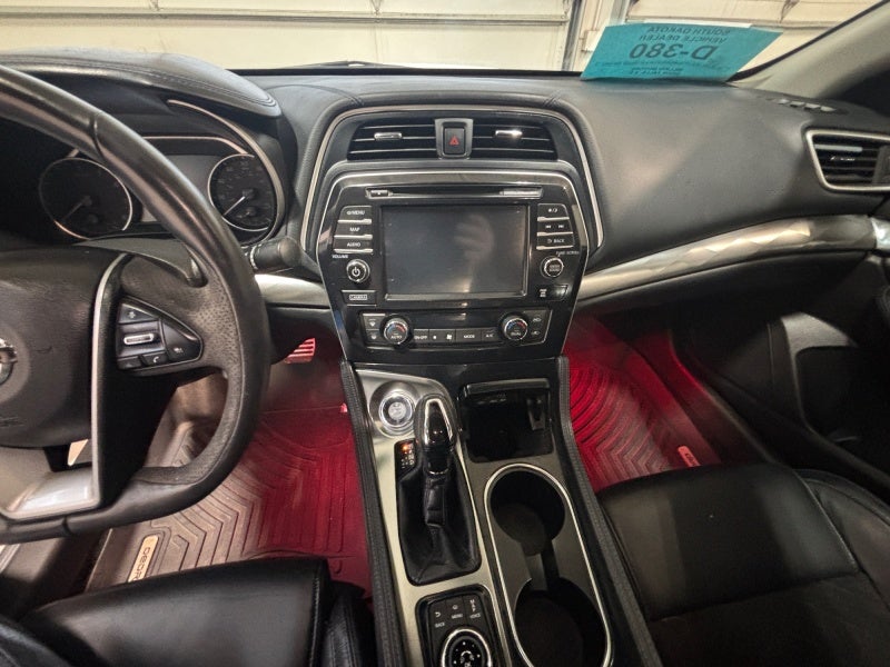 2018 Nissan Maxima SR