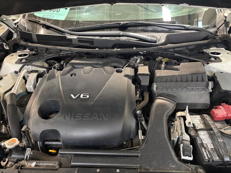 2018 Nissan Maxima SR