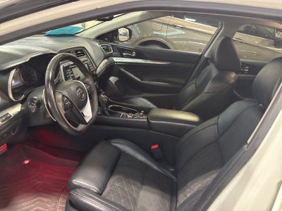 2018 Nissan Maxima SR
