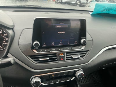 2022 Nissan Altima 2.5 SV