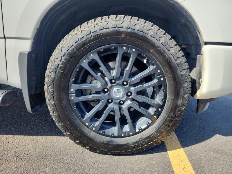 2019 Nissan Titan SV