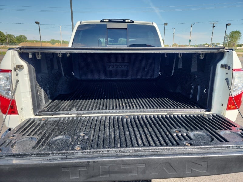 2019 Nissan Titan SV