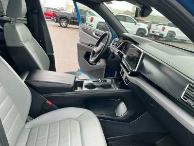 2024 Volkswagen Atlas Cross Sport 2.0T SEL R-Line