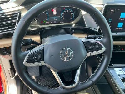 2024 Volkswagen Atlas Cross Sport 2.0T SE w/Technology