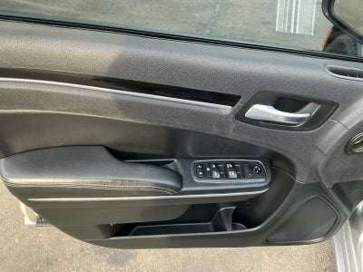 2018 Chrysler 300 300S