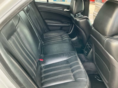 2018 Chrysler 300 300S