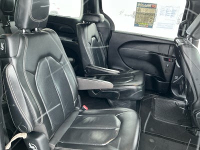 2020 Chrysler Pacifica Touring L Plus