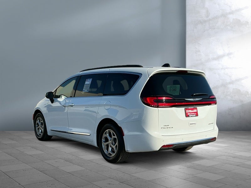 2023 Chrysler Pacifica Limited