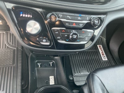 2024 Chrysler Pacifica Hybrid S Appearance Pkg