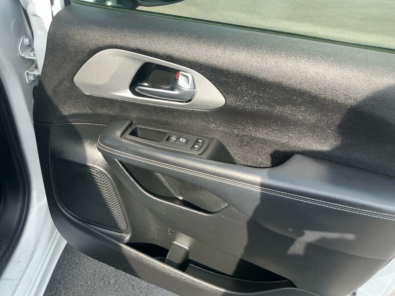 2024 Chrysler Pacifica Hybrid S Appearance Pkg