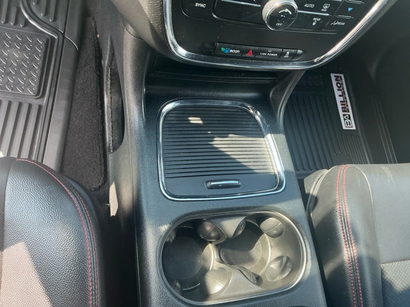 2016 Dodge Grand Caravan R/T