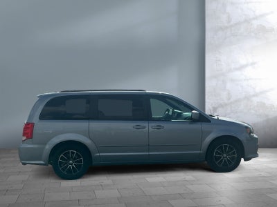 2016 Dodge Grand Caravan R/T