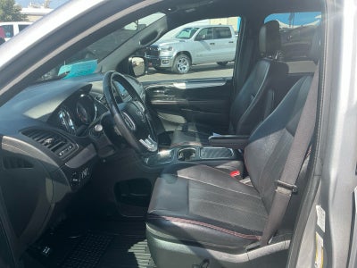 2016 Dodge Grand Caravan R/T