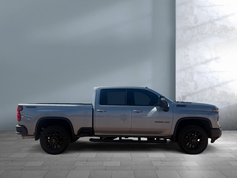2025 Chevrolet Silverado 3500 HD LTZ