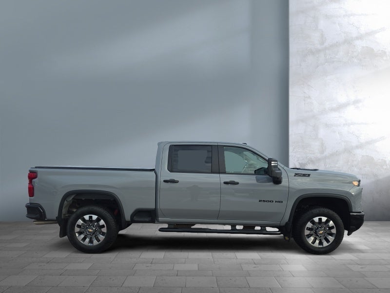 2024 Chevrolet Silverado 2500 HD Custom