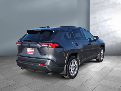 2025 Toyota RAV4 XLE Premium