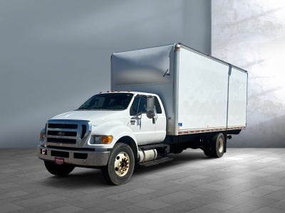 2012 Ford Super Duty F-750 Straight XL