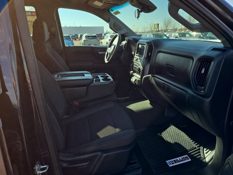 2022 Chevrolet Silverado 1500 Custom Trail Boss