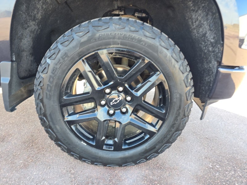 2022 Chevrolet Silverado 1500 Custom Trail Boss