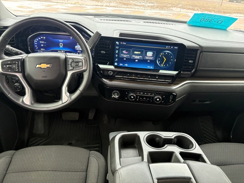 2024 Chevrolet Silverado 1500 LT (2FL)