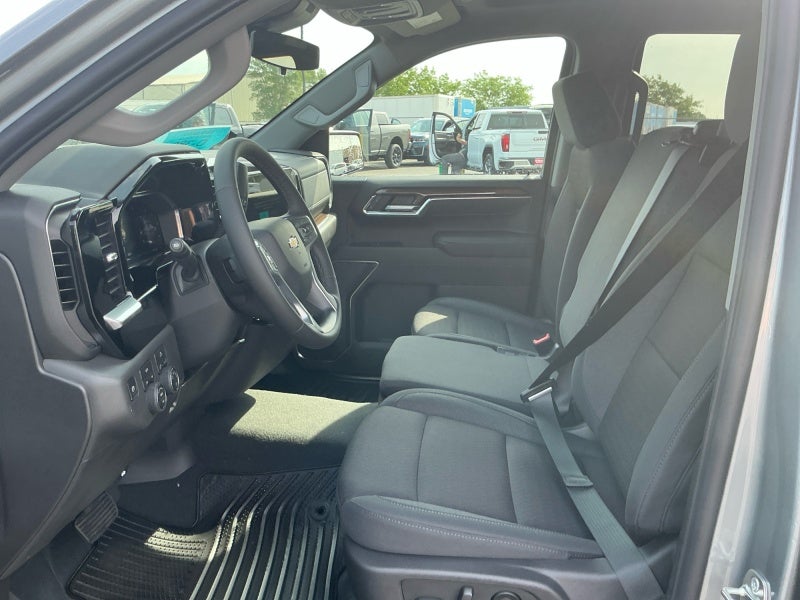2026 Chevrolet Silverado 1500 LT - Photo 10