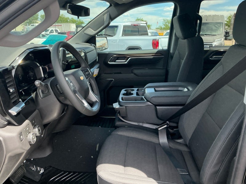 2026 Chevrolet Silverado 1500 LT - Photo 10