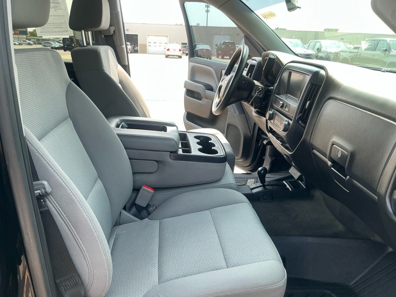 2018 Chevrolet Silverado 1500 Custom