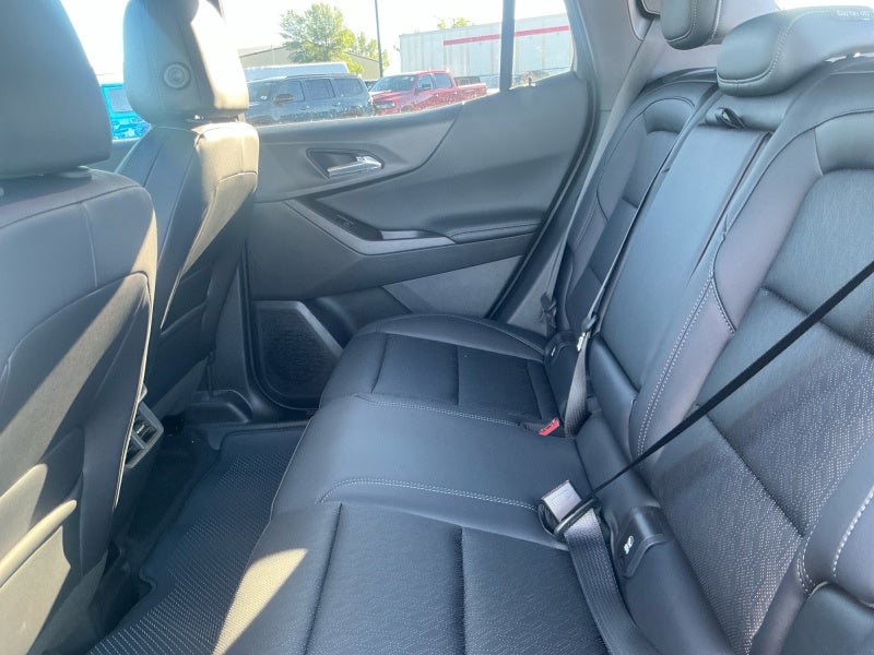 2027 Chevrolet Equinox AWD LT
