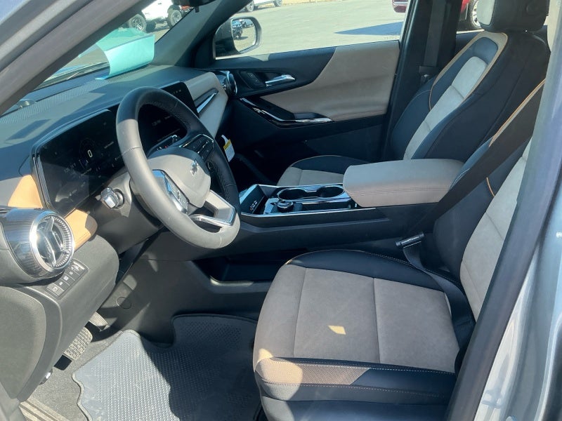 2027 Chevrolet Equinox ACTIV - Photo 10
