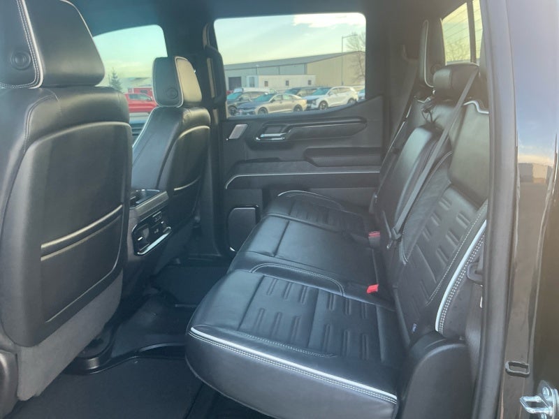 2024 GMC Sierra 1500 AT4X